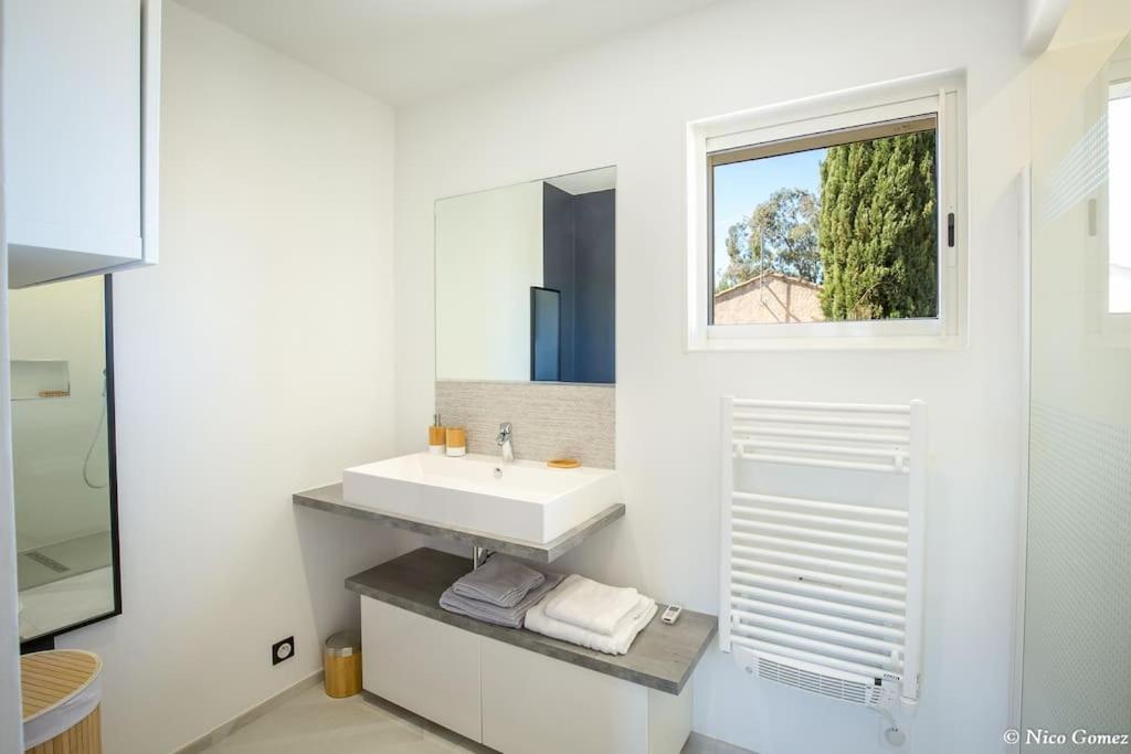 Roquebrune-Sur-Argens, Villa 2 Pieces, 4 Personnes מראה חיצוני תמונה