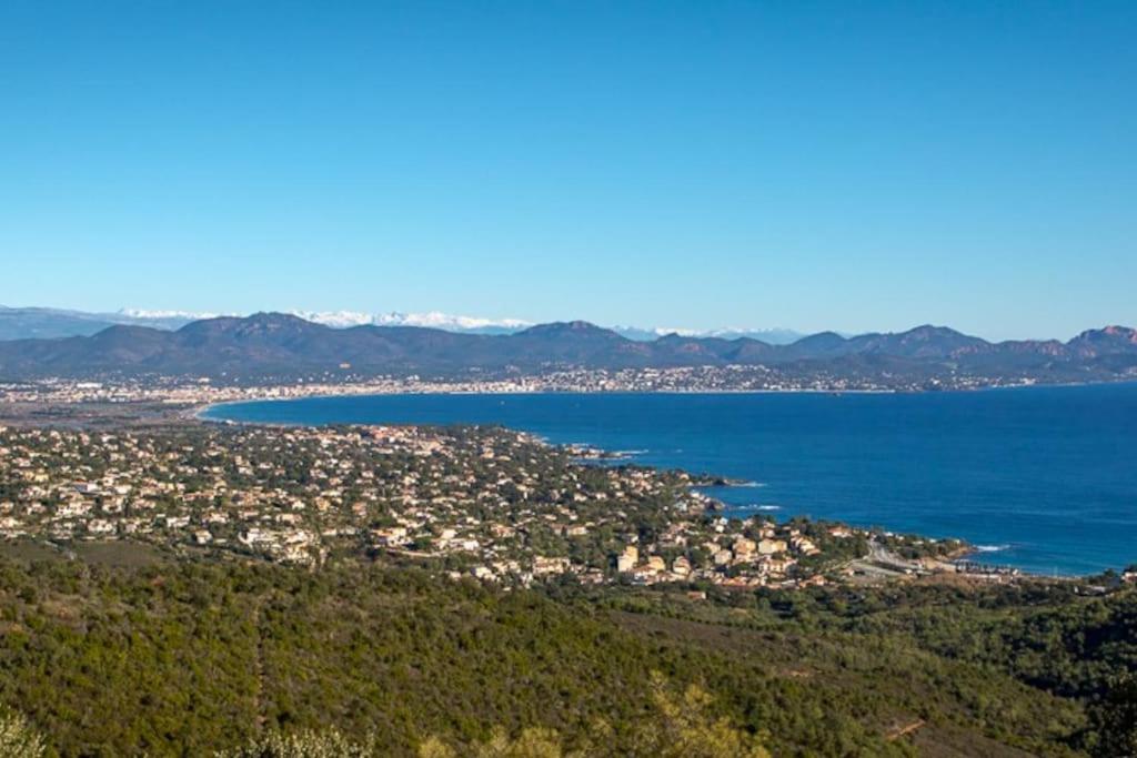 Roquebrune-Sur-Argens, Villa 2 Pieces, 4 Personnes מראה חיצוני תמונה